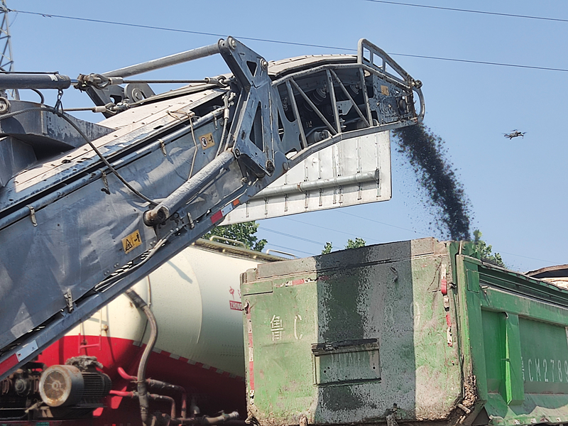 第二區(qū)域項(xiàng)目部S102省道小修項(xiàng)目工程動態(tài)