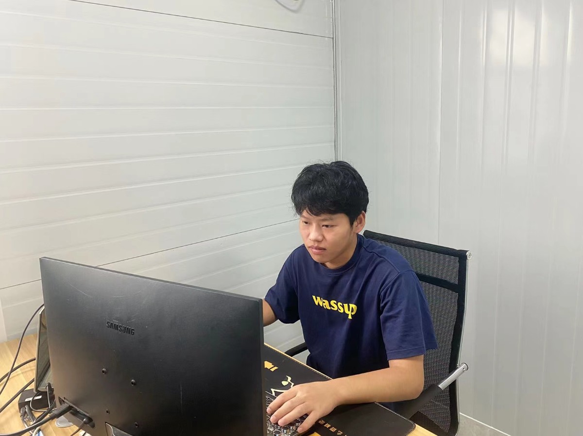 我是魯中公路的新兵：第三區(qū)域項(xiàng)目部常松