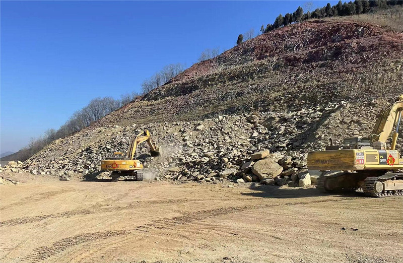 石匣峪路基挖方_副本 石匣峪路基挖方_副本