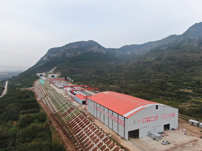 臨臨高速六標(biāo)北安樂預(yù)制場30米箱梁、40米T梁預(yù)制任務(wù)圓滿完成