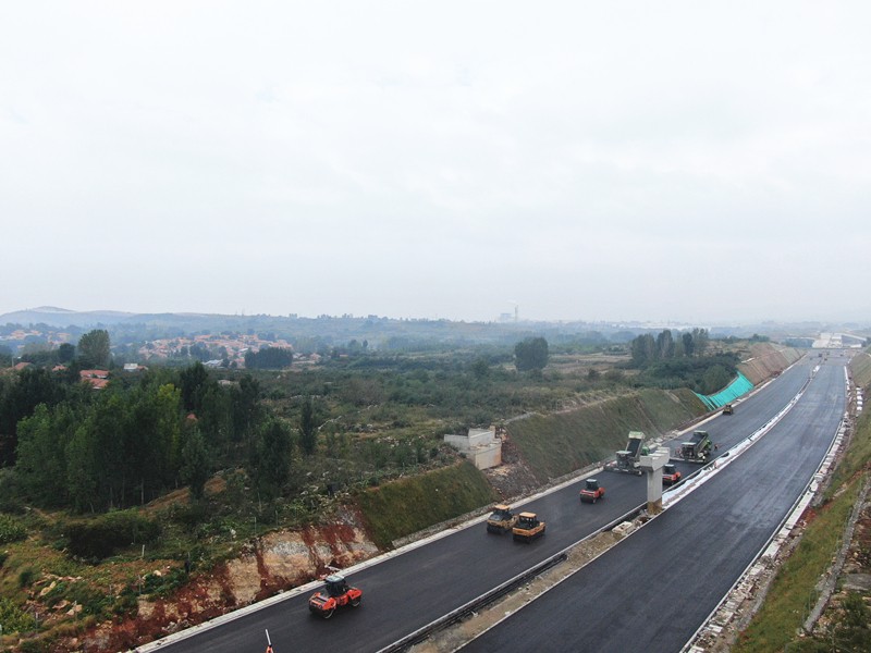 5、施工起點(diǎn)至Y021分離立交處油層施工_副本