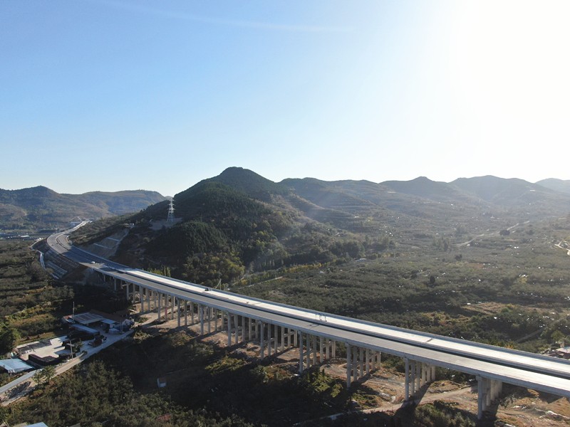 思想旗幟引領(lǐng)方向 實(shí)干篤行開(kāi)創(chuàng)新局——學(xué)習(xí)《習(xí)近平對(duì)宣傳思想文化工作作出重要指示》有感