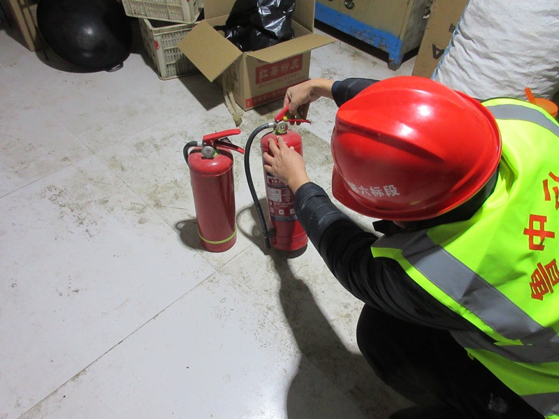 臨臨高速六標(biāo)開展節(jié)后復(fù)工復(fù)產(chǎn)專項檢查