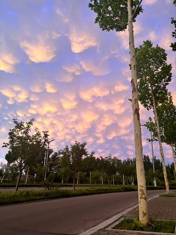 變幻莫測(cè)的云