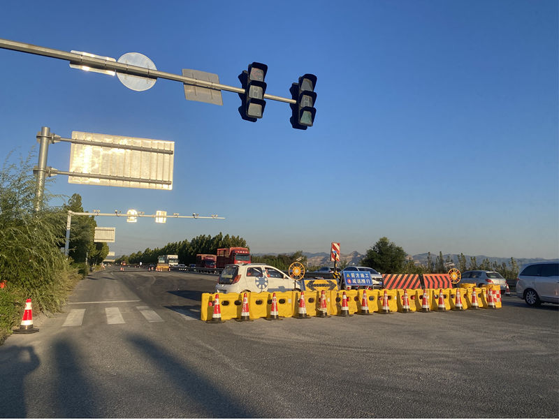 機(jī)械化施工施工公司大干獻(xiàn)禮國(guó)慶