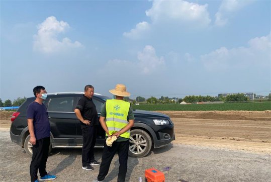 第二工程公司組織進(jìn)行質(zhì)量、安全、防疫專項(xiàng)檢查