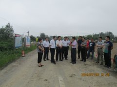 濱州市人大檢查團(tuán)對(duì)S247樂(lè)胡線進(jìn)行督導(dǎo)檢查