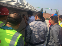 青蘭項(xiàng)目部組織箱梁預(yù)制專家進(jìn)行檢查指導(dǎo)