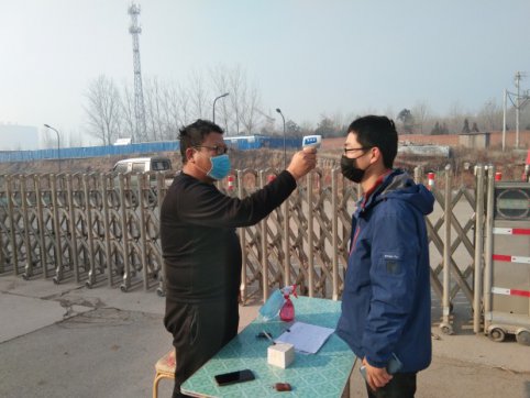 復(fù)工防疫兩不誤