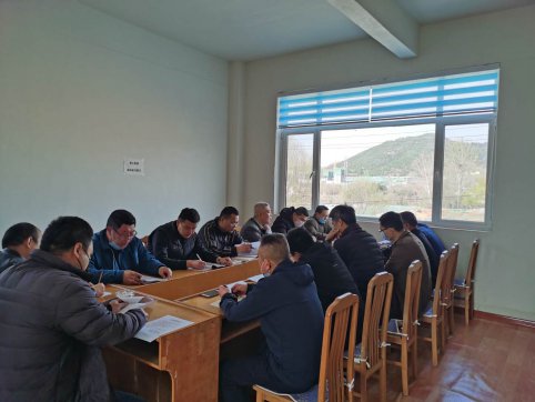 康源路召開管線遷移協(xié)調(diào)會(huì)