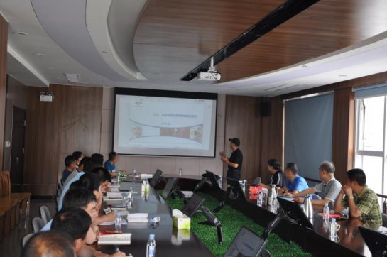 基地黨支部組織學(xué)習(xí) 《工作、生活中自我情緒的管理和調(diào)節(jié)》專題講座