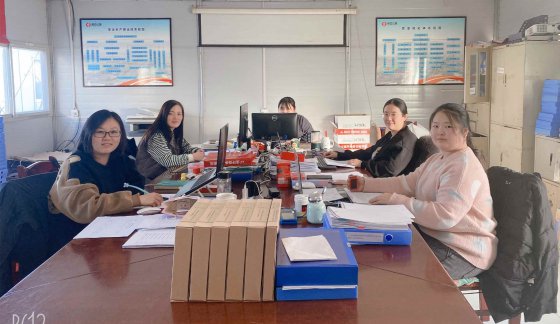 養(yǎng)護(hù)工程公司的“鏗鏘玫瑰”