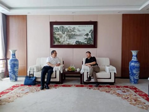 【抓作風(fēng) 創(chuàng)效益】高新區(qū)建設(shè)局領(lǐng)導(dǎo)蒞臨公司調(diào)研座談