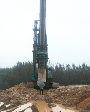 國慶不停歇，抓牢安全線——交安公司進(jìn)入場站建設(shè)階段